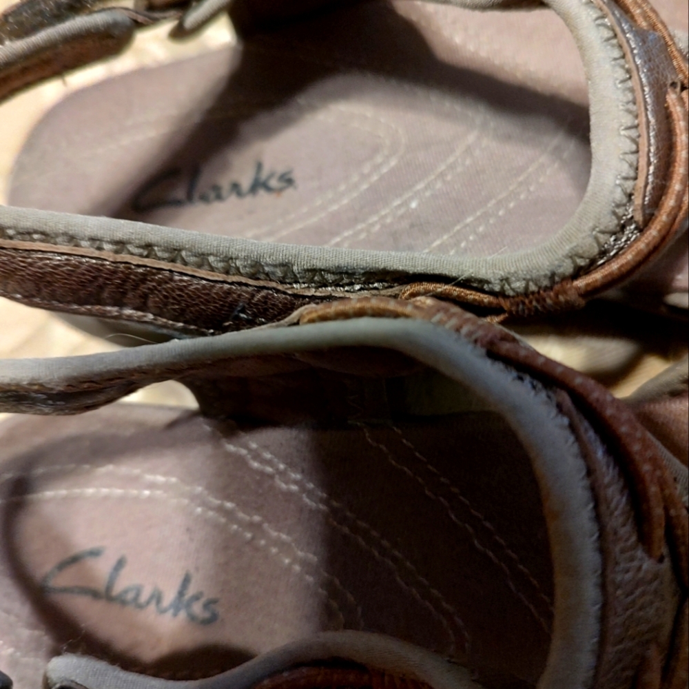 🍂 Wonderful Genuine Leather Clarks Bronze-Tan Hiking-Walking Sandals - 7 - Picture 7 of 13